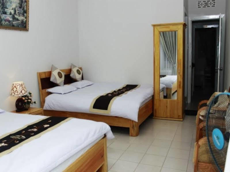 Da Lat 24H Guesthouse & Hotel Esterno foto