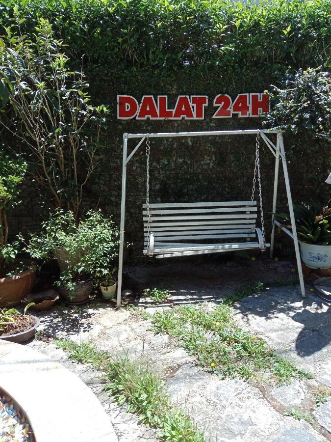 Da Lat 24H Guesthouse & Hotel Esterno foto