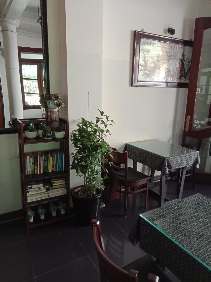 Da Lat 24H Guesthouse & Hotel Esterno foto